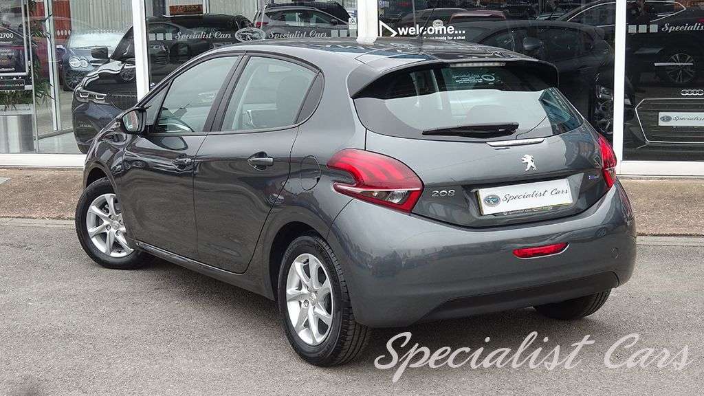 2017 PEUGEOT 208 2017 PEUGEOT 208