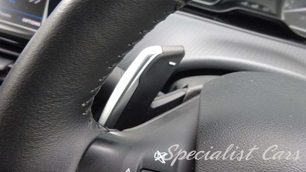 2017 PEUGEOT 208 2017 PEUGEOT 208