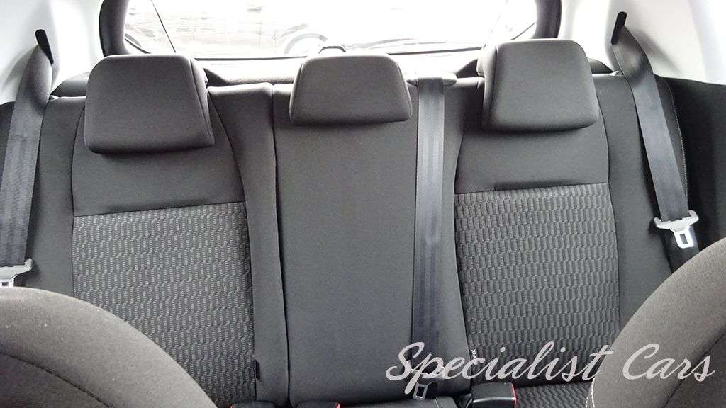 2017 PEUGEOT 208 2017 PEUGEOT 208