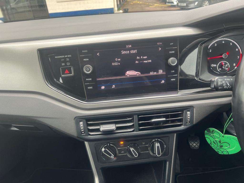 2019 VOLKSWAGEN POLO 2019 VOLKSWAGEN POLO
