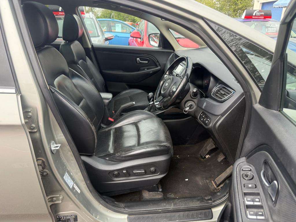 2015 KIA CARENS 2015 KIA CARENS