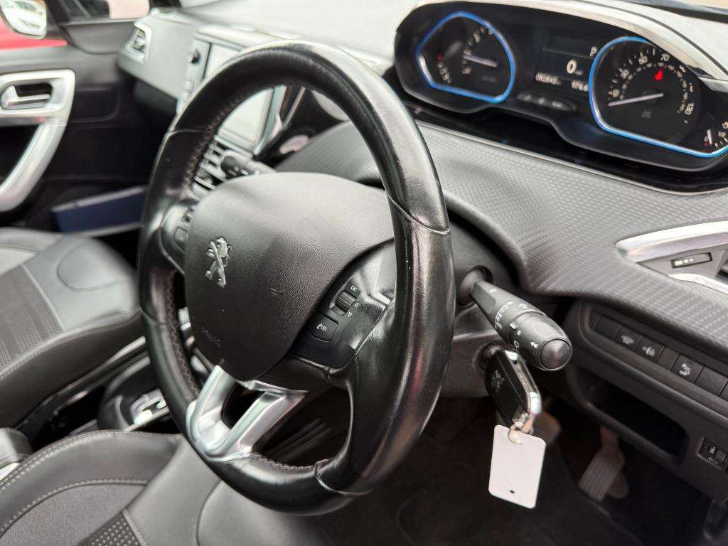 2019 PEUGEOT 2008 2019 PEUGEOT 2008