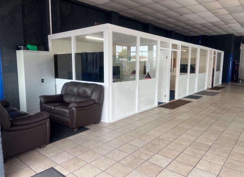 2018 PEUGEOT 2008 2018 PEUGEOT 2008