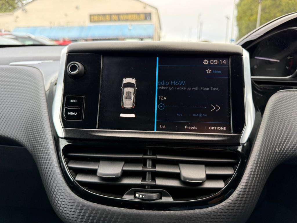 2018 PEUGEOT 2008 2018 PEUGEOT 2008