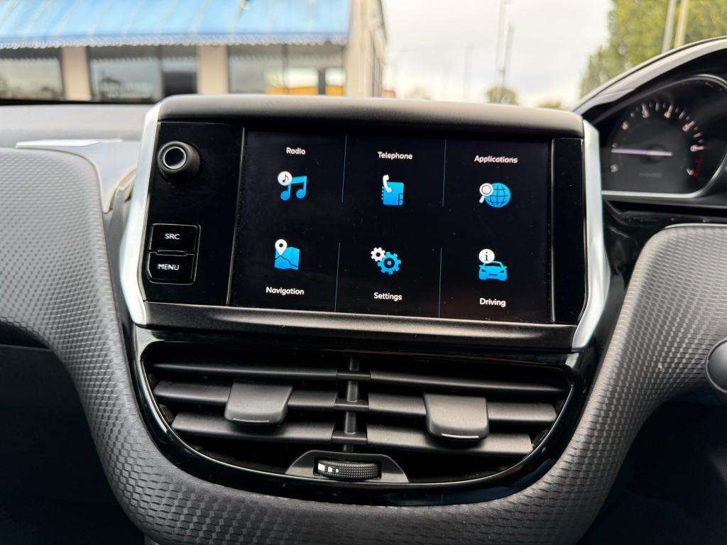 2018 PEUGEOT 2008 2018 PEUGEOT 2008