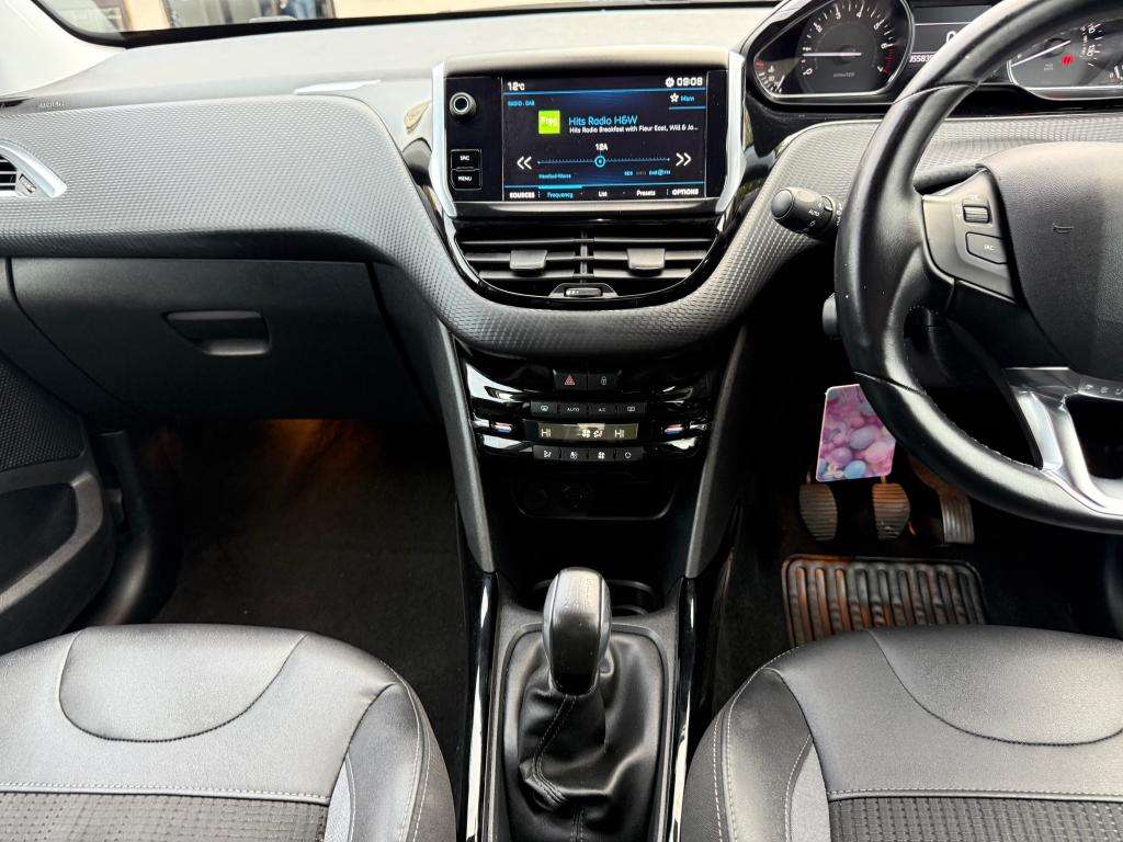 2018 PEUGEOT 2008 2018 PEUGEOT 2008