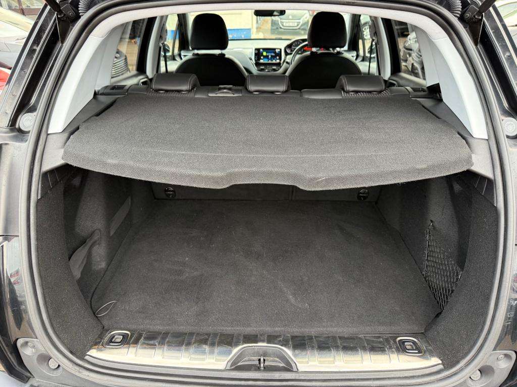 2018 PEUGEOT 2008 2018 PEUGEOT 2008