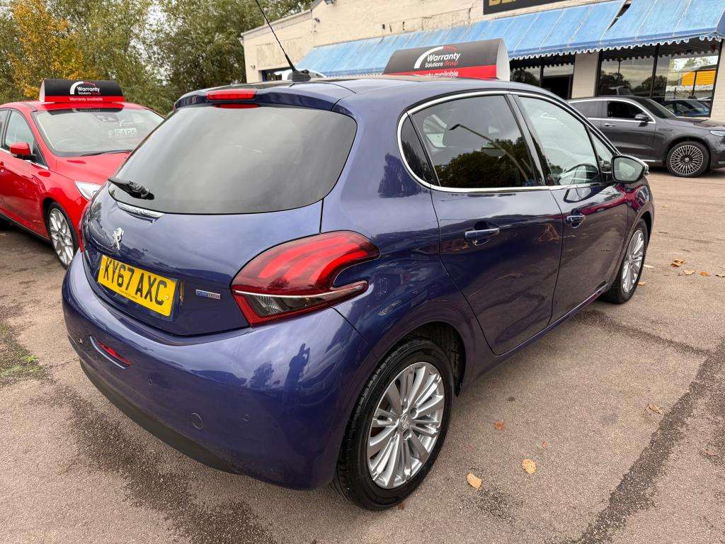 2017 PEUGEOT 208 2017 PEUGEOT 208