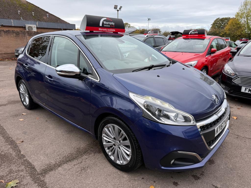 Check out this Peugeot 208 2017 Petrol Manual
