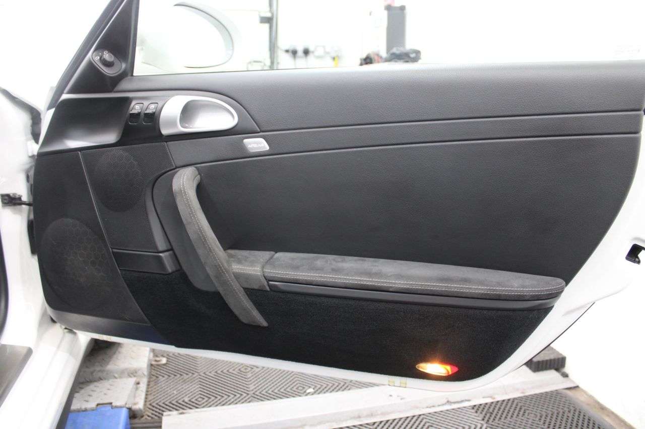 2011 PORSCHE 911 2011 PORSCHE 911