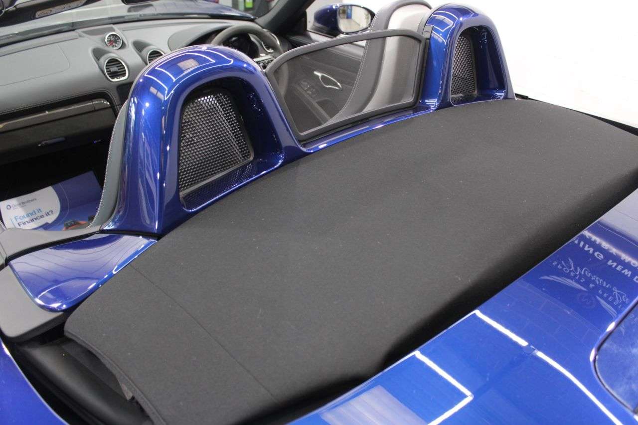 2023 PORSCHE 718 BOXSTER 2023 PORSCHE 718 BOXSTER