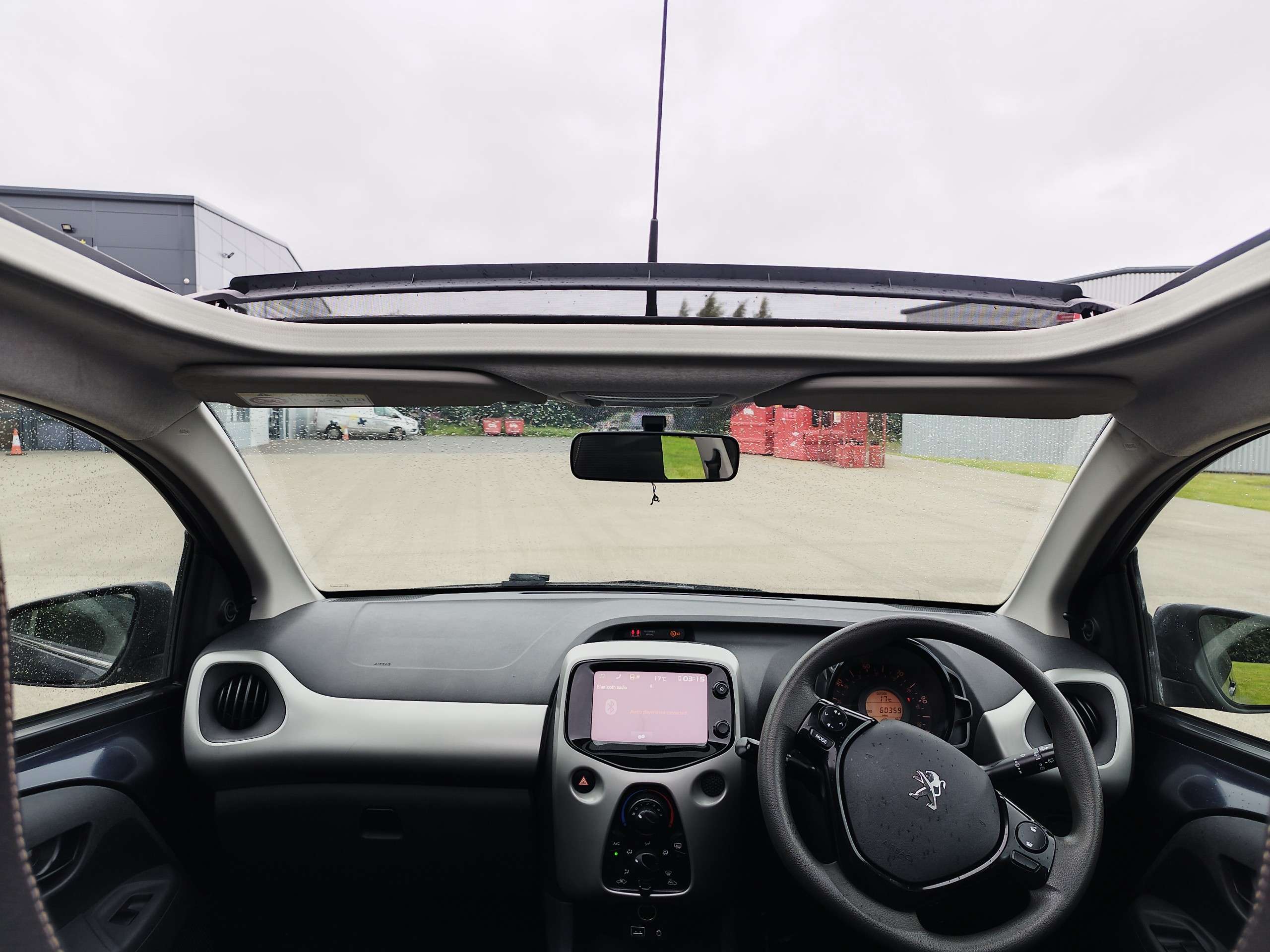 2014 PEUGEOT 108 2014 PEUGEOT 108