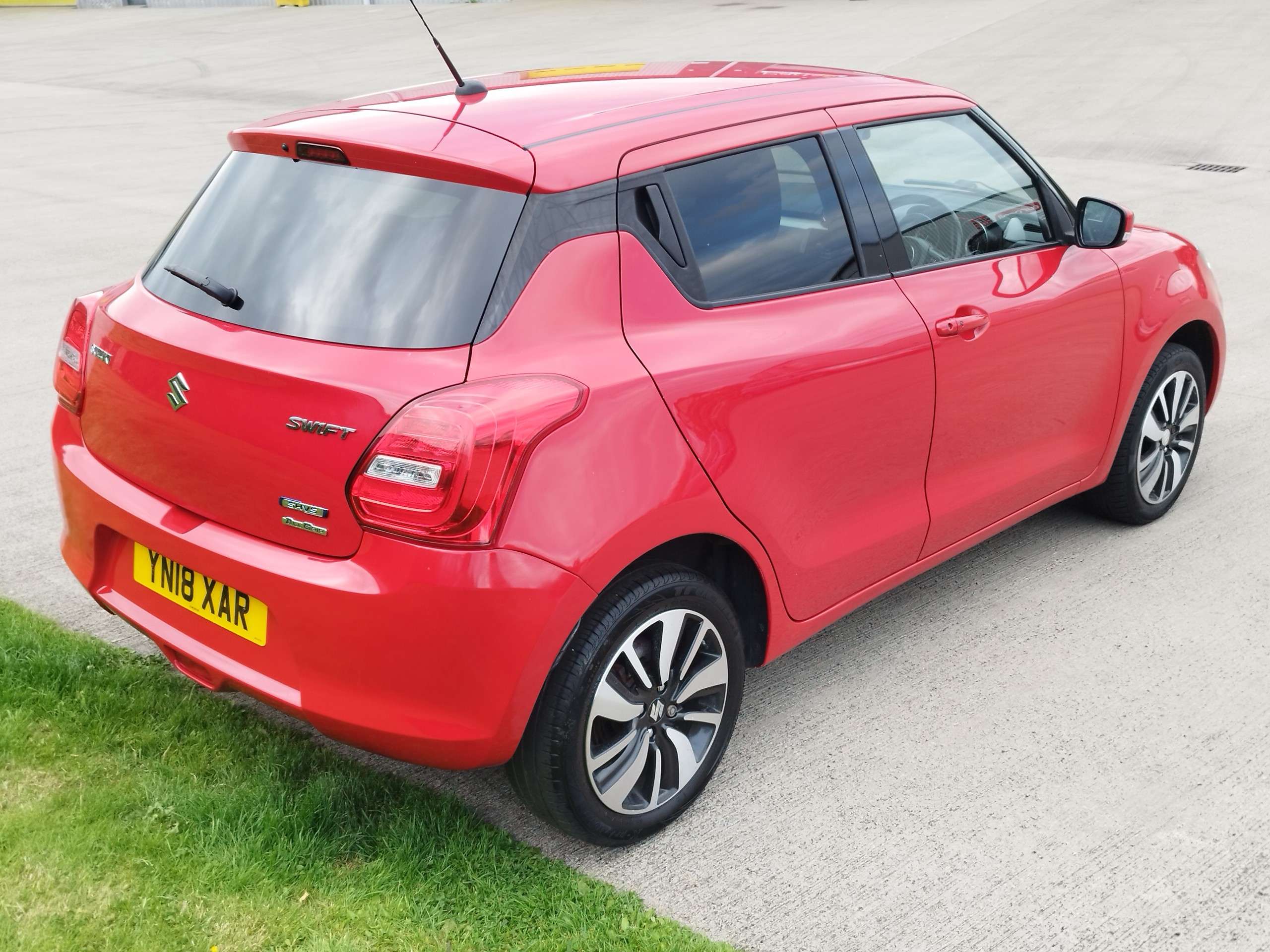2018 SUZUKI SWIFT 2018 SUZUKI SWIFT