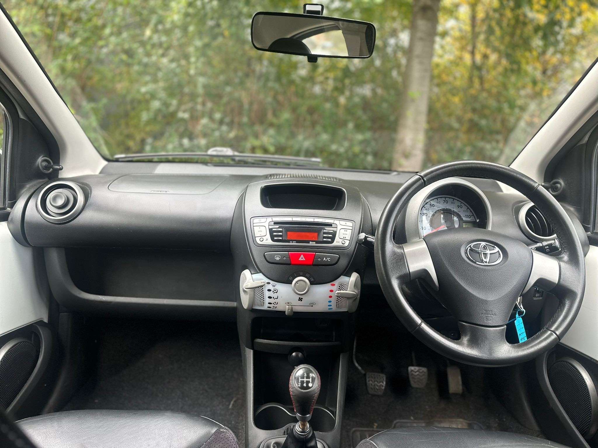 2013 TOYOTA AYGO 2013 TOYOTA AYGO