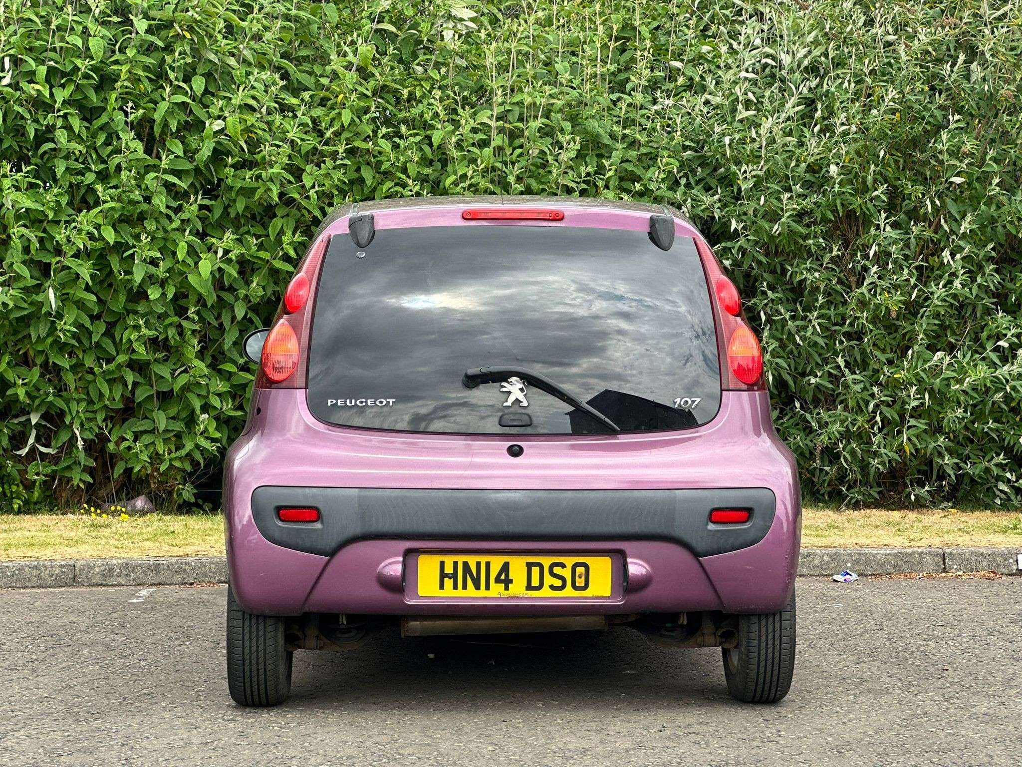 2014 PEUGEOT 107 2014 PEUGEOT 107