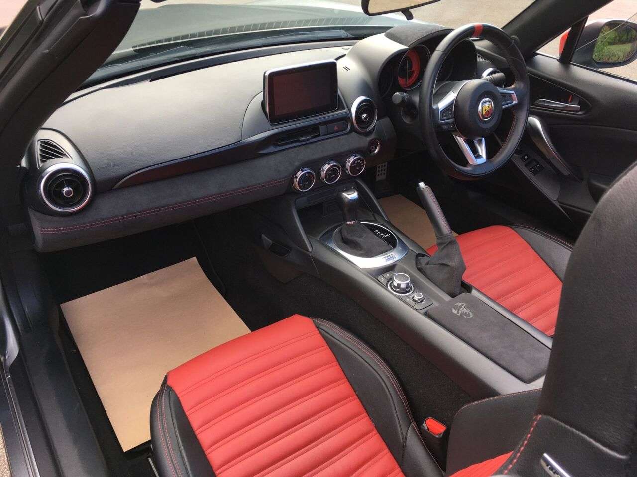 2018 ABARTH 124 2018 ABARTH 124