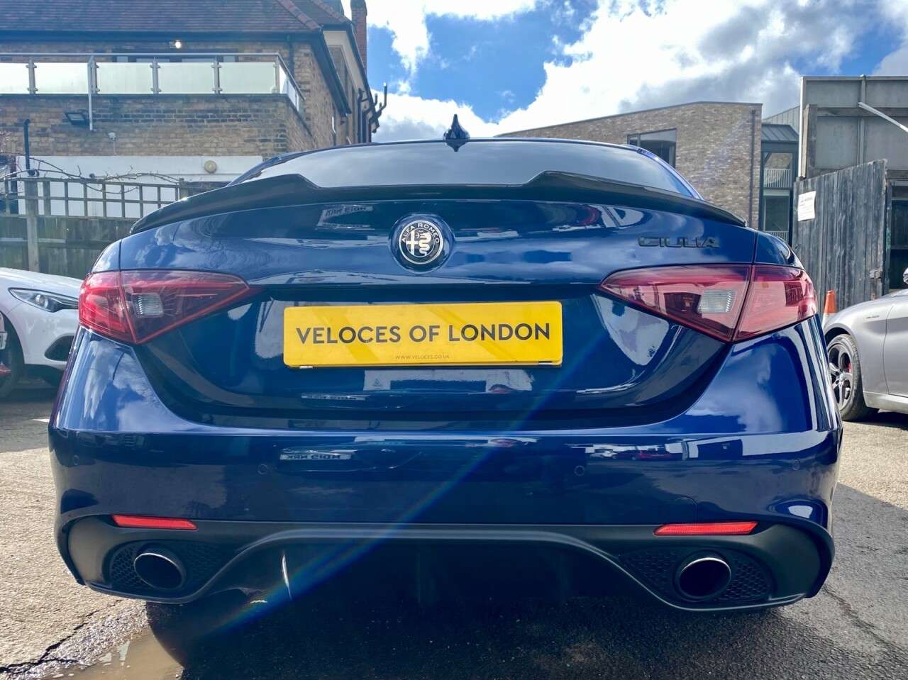 null ALFA ROMEO GIULIA null ALFA ROMEO GIULIA