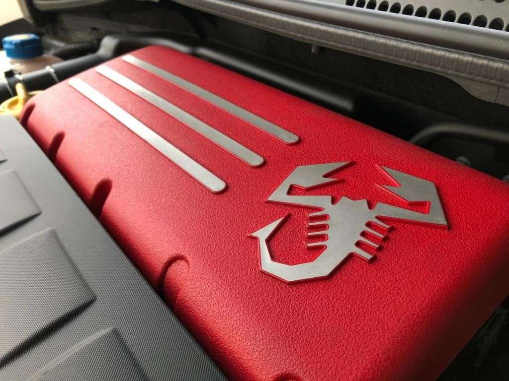 2017 ABARTH 595 HATCHBACK 2017 ABARTH 595 HATCHBACK