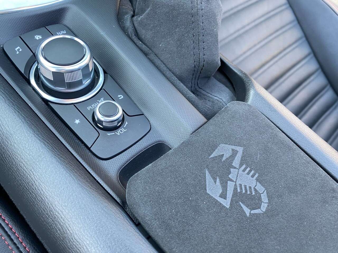 2018 ABARTH 124 2018 ABARTH 124