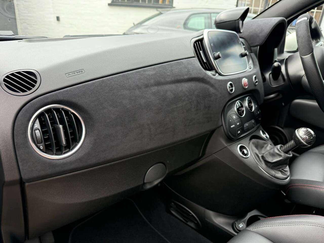 2021 ABARTH 595 2021 ABARTH 595