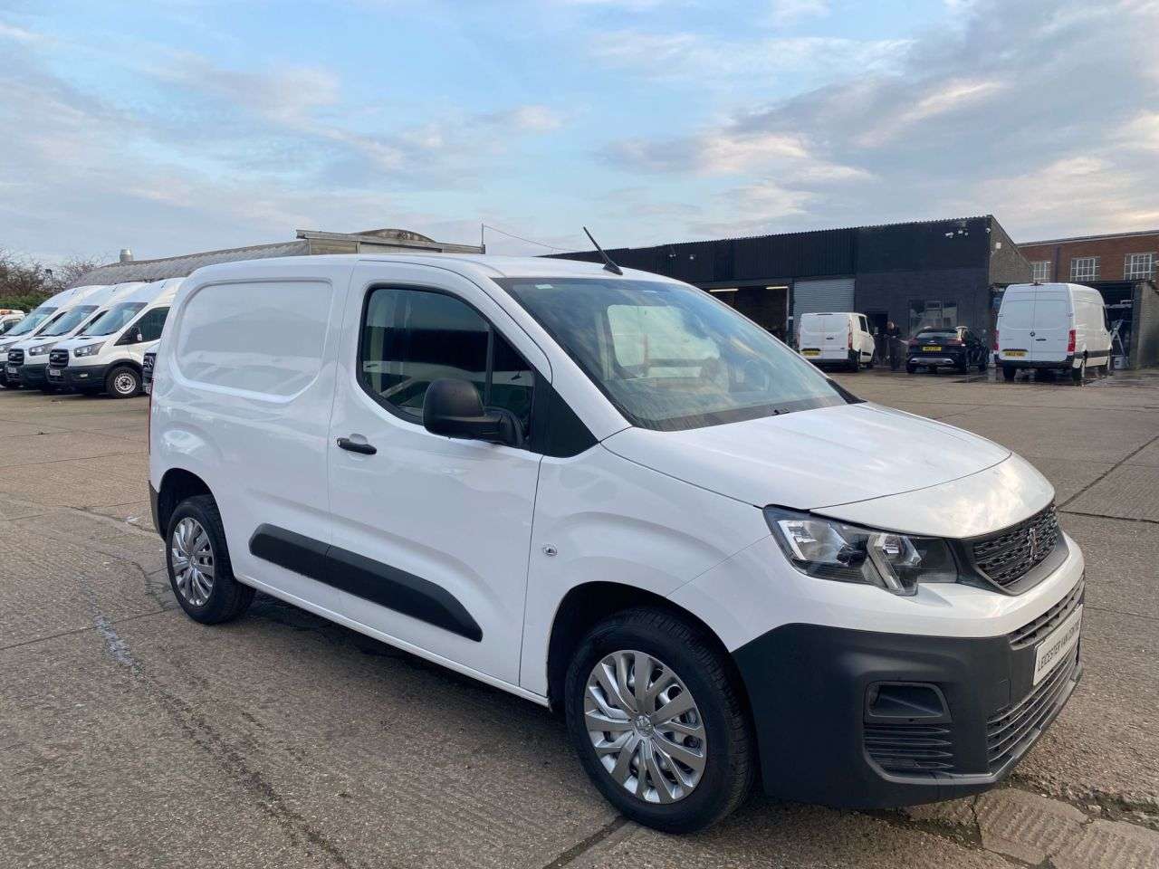 null PEUGEOT PARTNER null PEUGEOT PARTNER