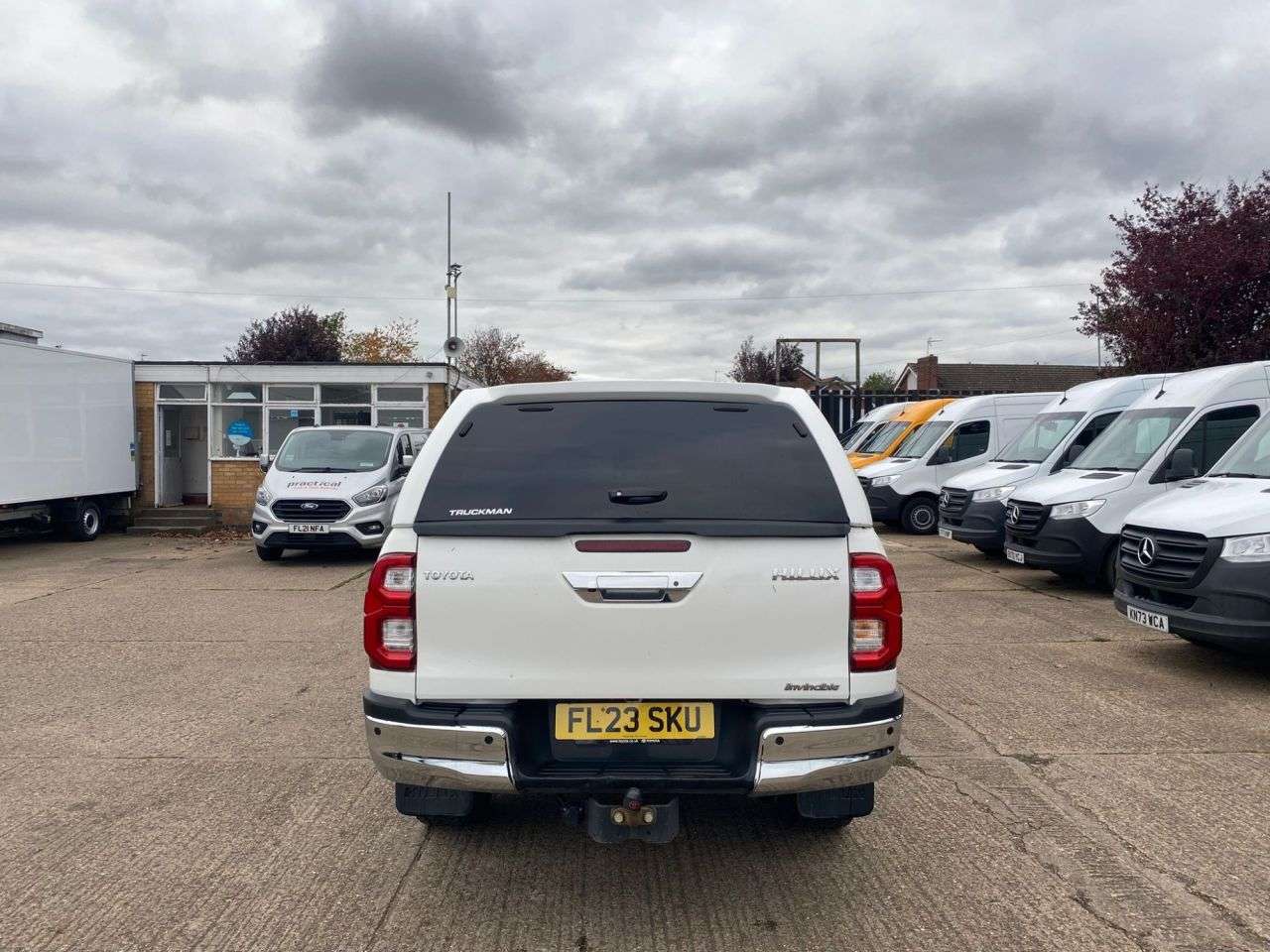 2023 TOYOTA HI-LUX 2023 TOYOTA HI-LUX