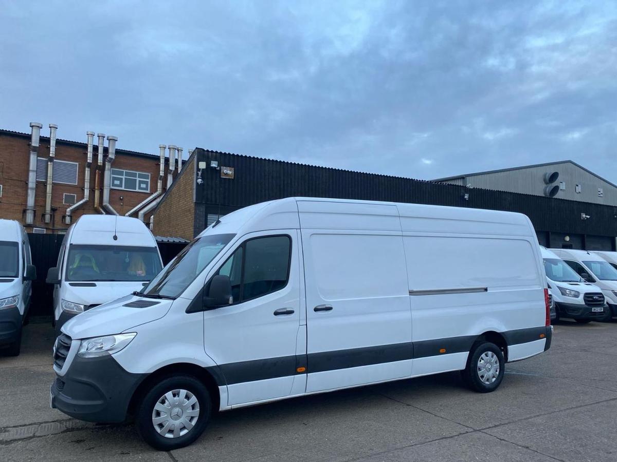 Check out this Mercedes-benz Sprinter 2022 Diesel Manual