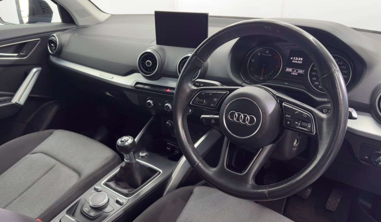 2017 AUDI Q2 2017 AUDI Q2