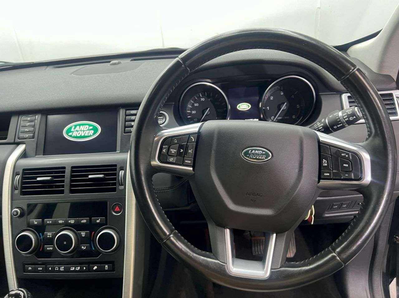 2015 LAND ROVER DISCOVERY SPORT 2015 LAND ROVER DISCOVERY SPORT