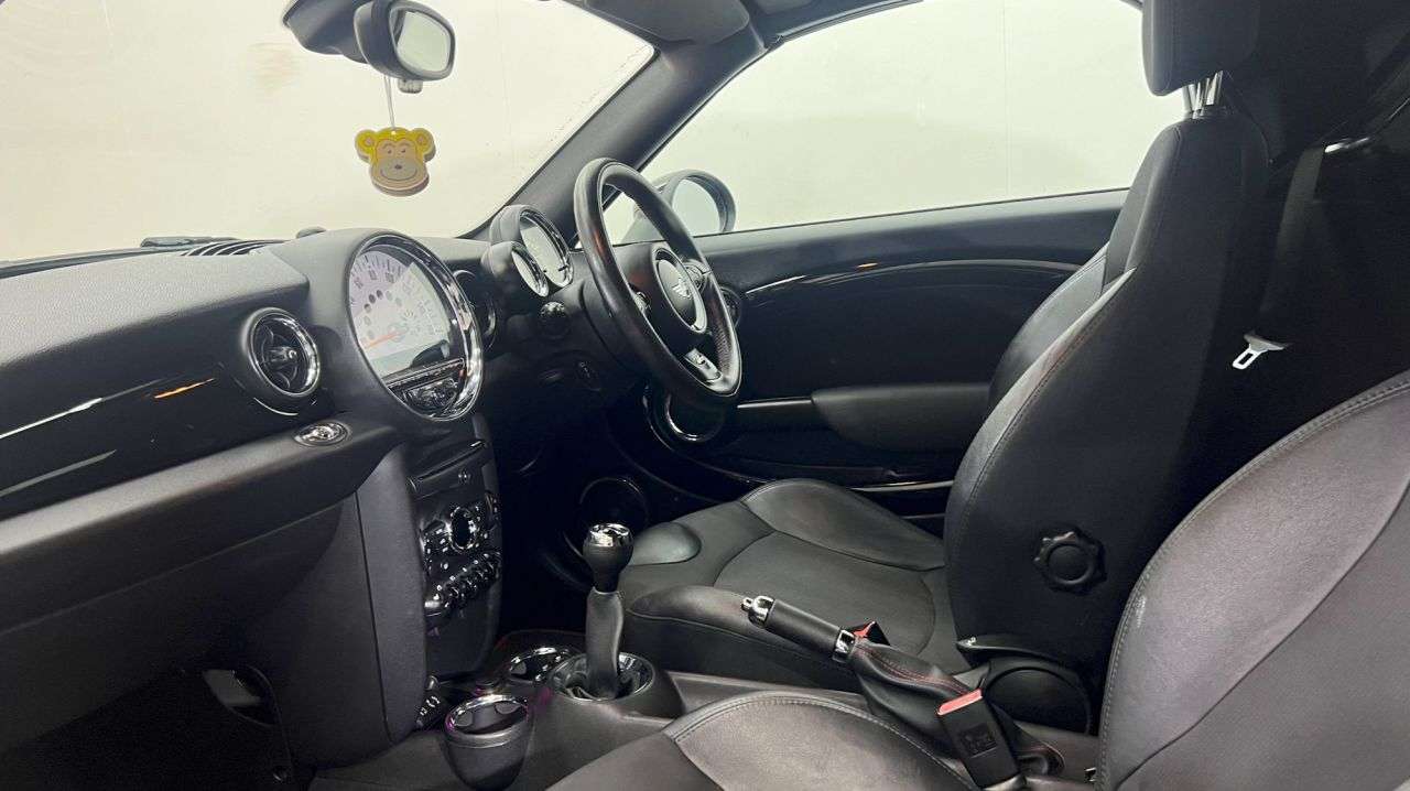 2013 MINI ROADSTER 2013 MINI ROADSTER