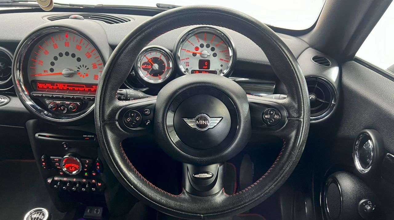 2013 MINI ROADSTER 2013 MINI ROADSTER