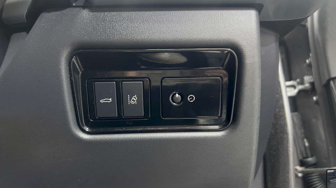 2017 JAGUAR XE 2017 JAGUAR XE