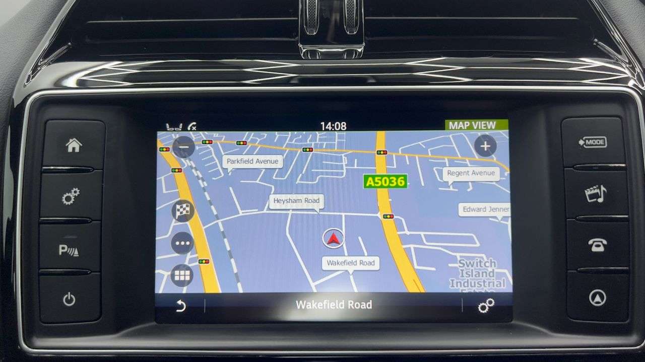 2017 JAGUAR XE 2017 JAGUAR XE