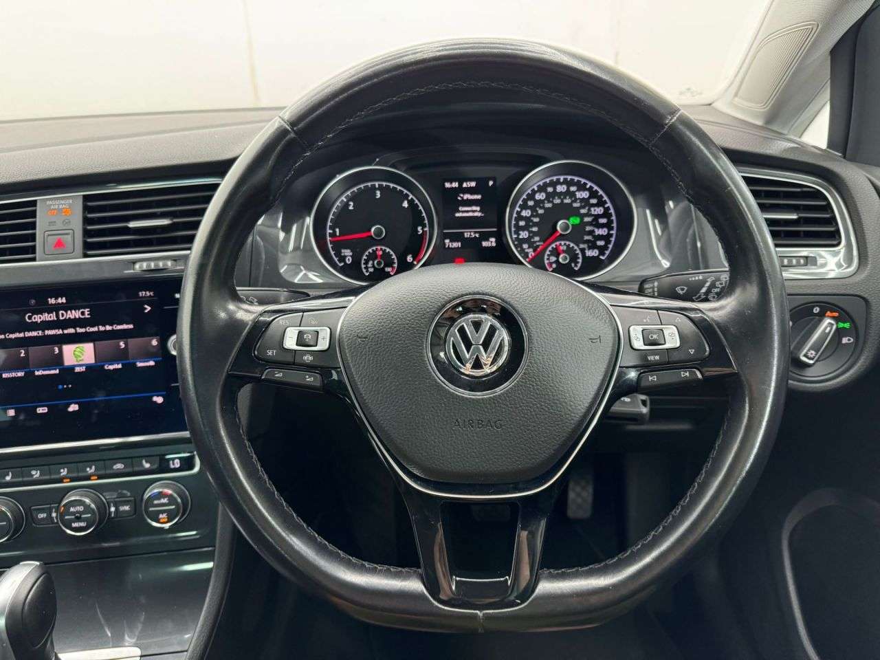 2020 VOLKSWAGEN GOLF 2020 VOLKSWAGEN GOLF