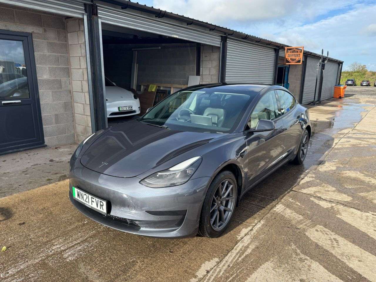 2021 TESLA MODEL 3 2021 TESLA MODEL 3