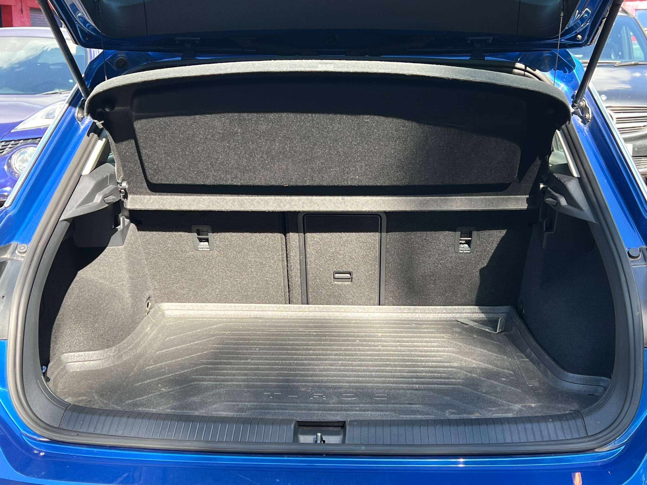 2019 VOLKSWAGEN T-ROC 2019 VOLKSWAGEN T-ROC