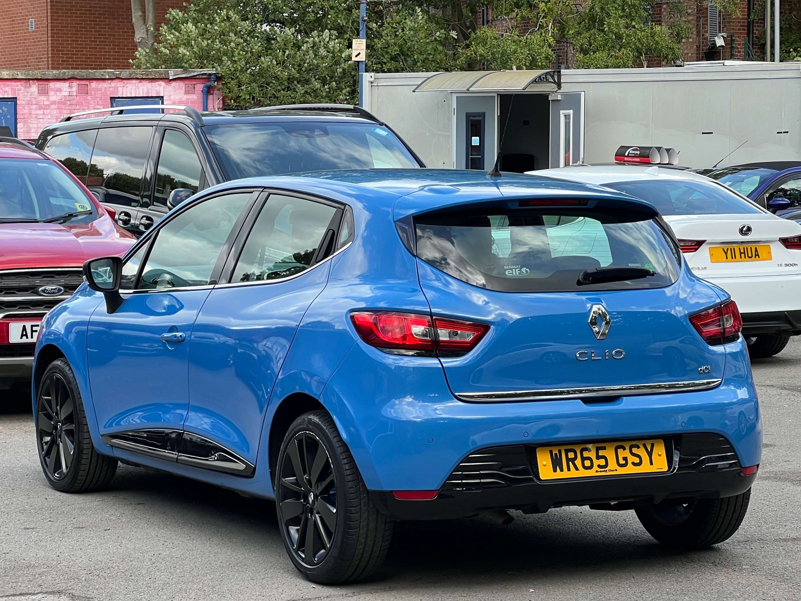 2015 RENAULT CLIO 2015 RENAULT CLIO