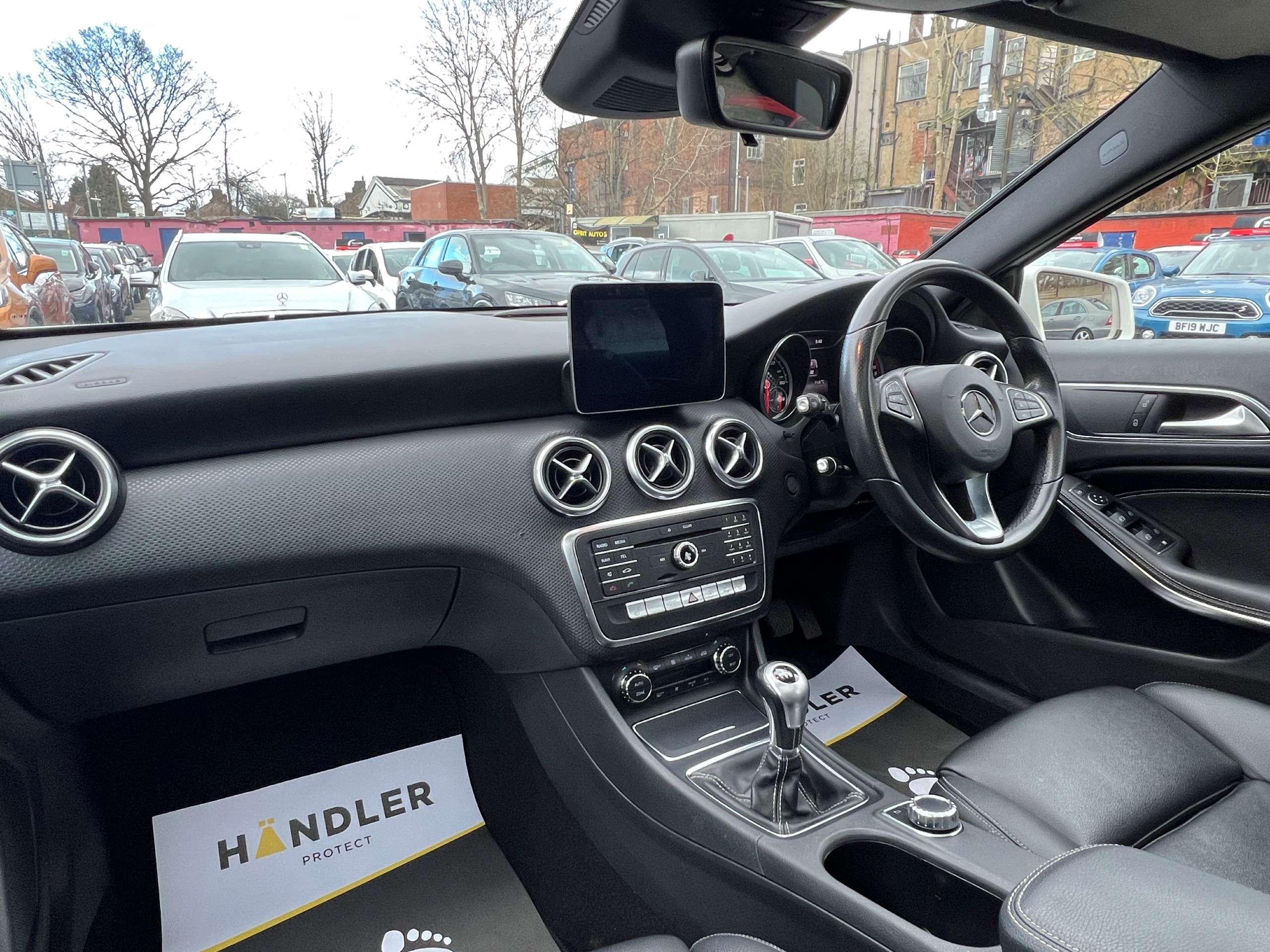 2017 MERCEDES-BENZ A CLASS 2017 MERCEDES-BENZ A CLASS