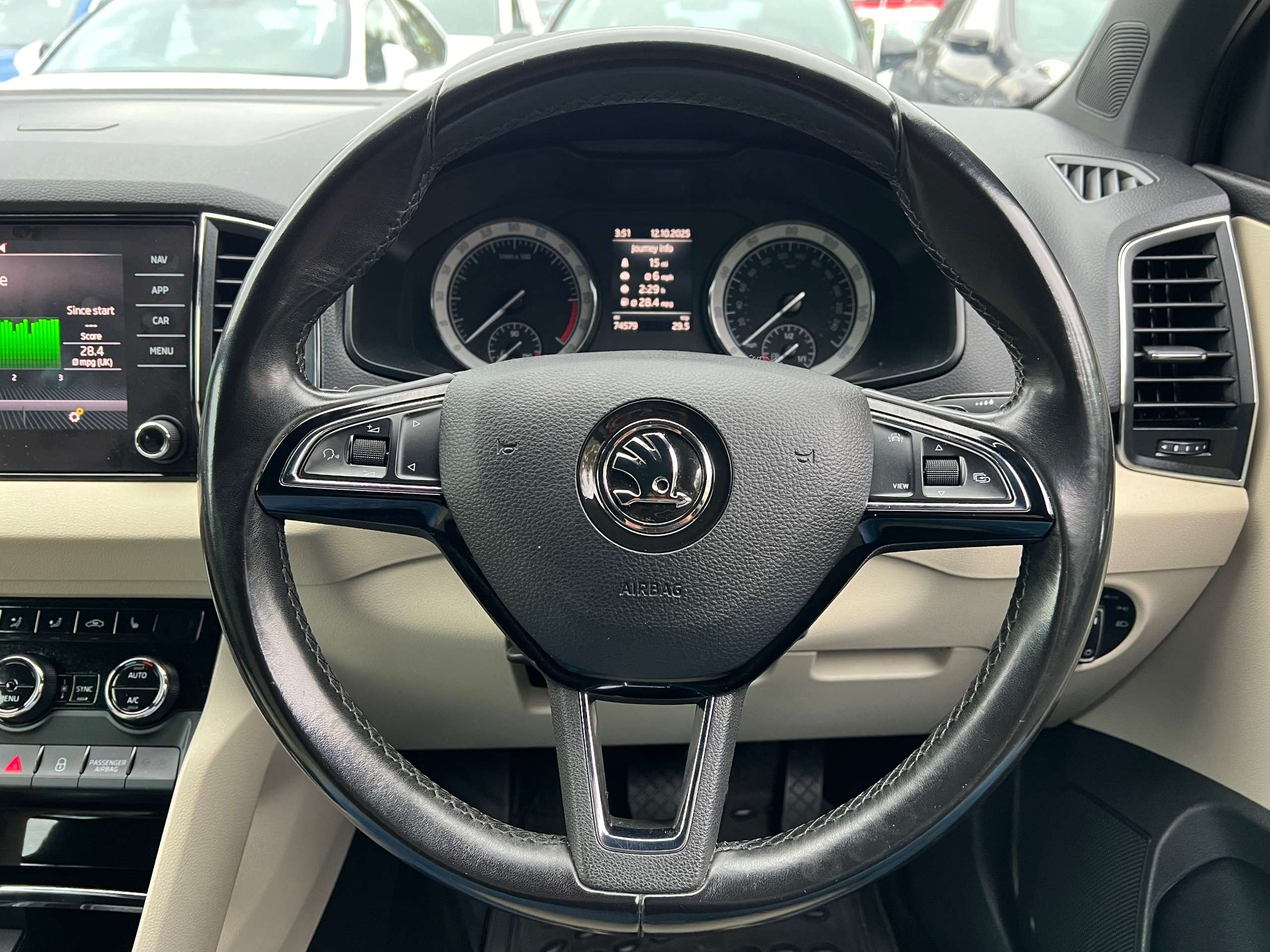 2018 SKODA KAROQ 2018 SKODA KAROQ