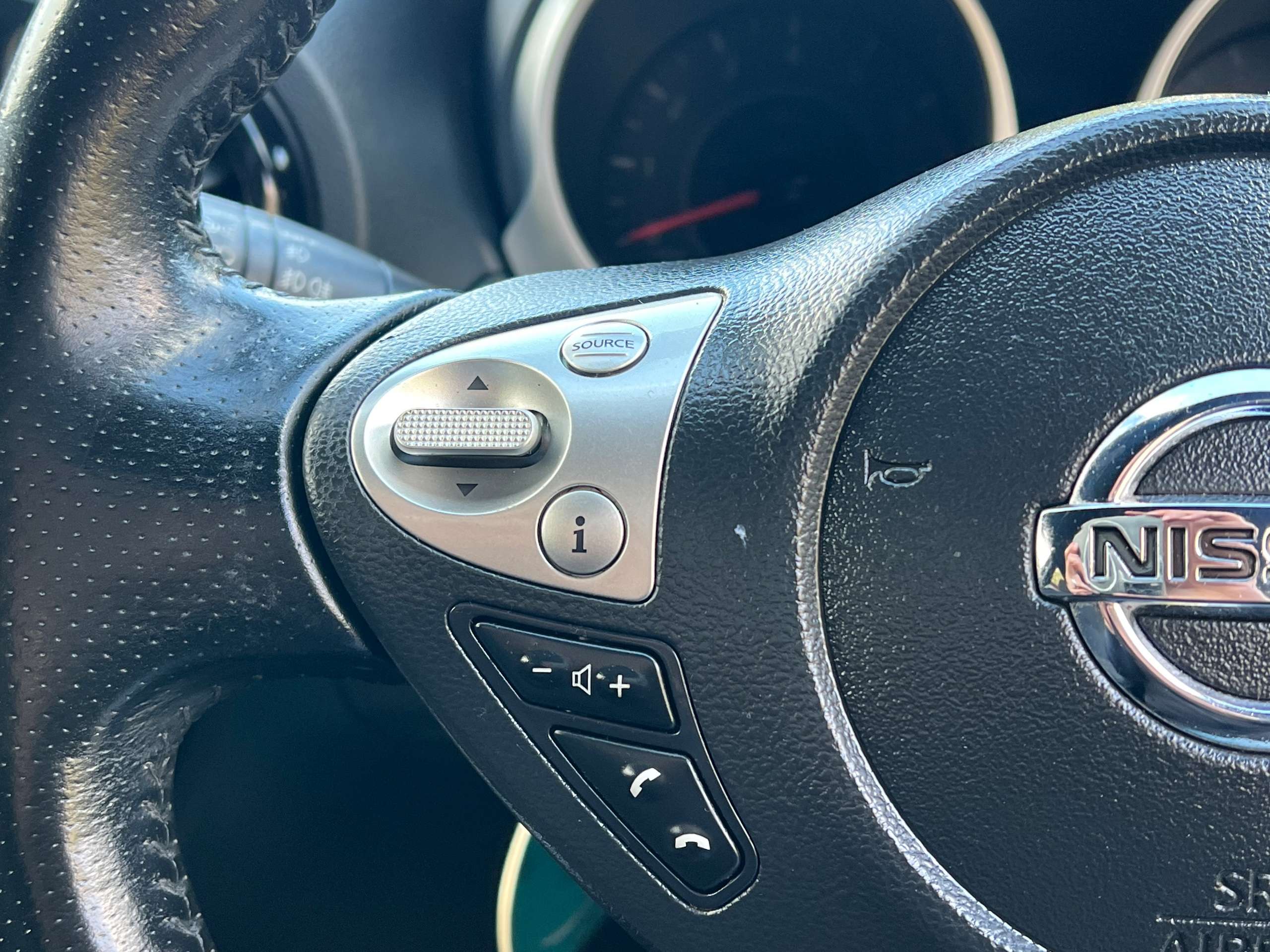 2015 NISSAN JUKE 2015 NISSAN JUKE