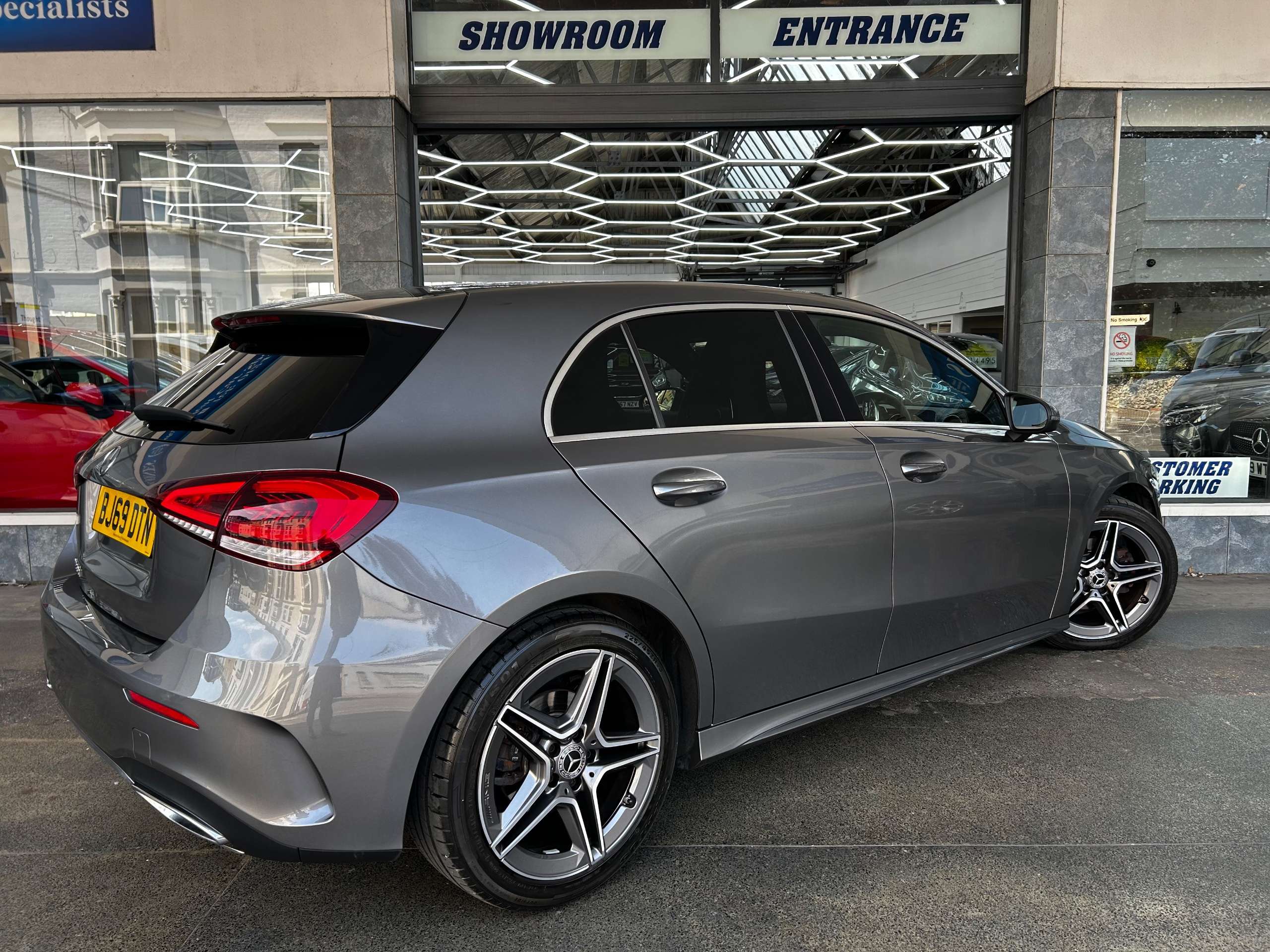 2019 MERCEDES-BENZ A CLASS 2019 MERCEDES-BENZ A CLASS