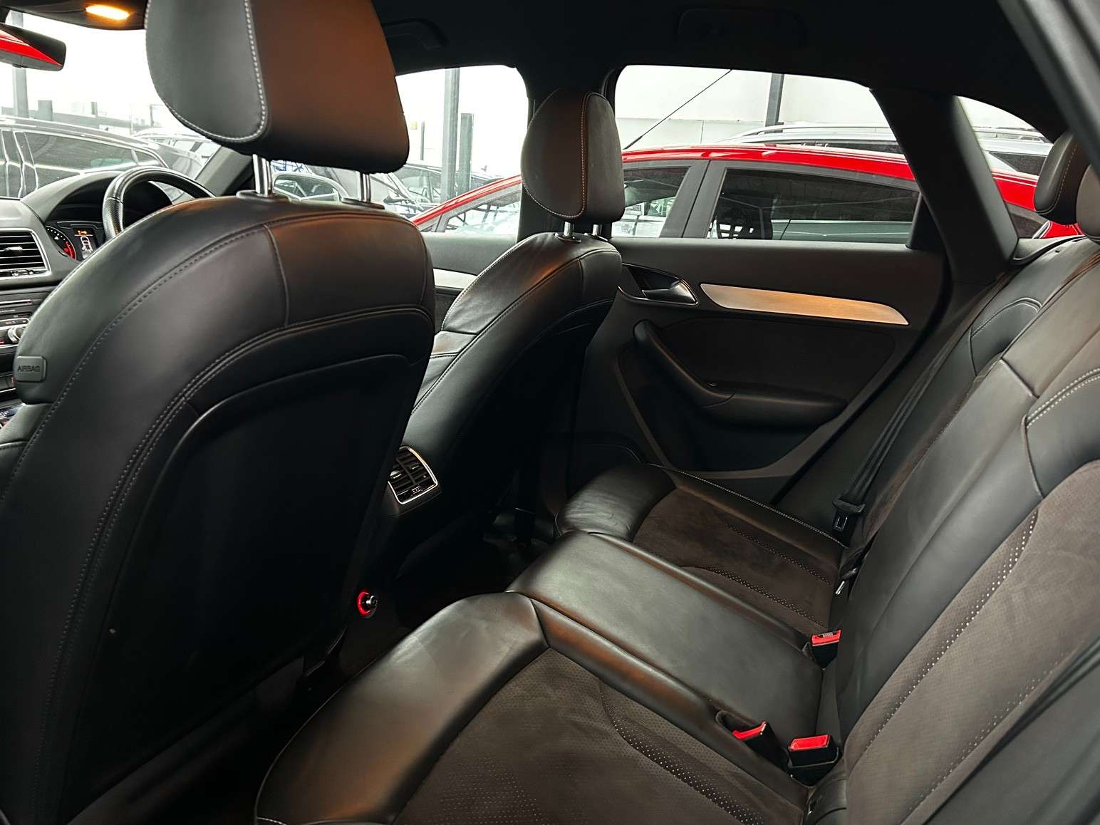 2015 AUDI Q3 2015 AUDI Q3