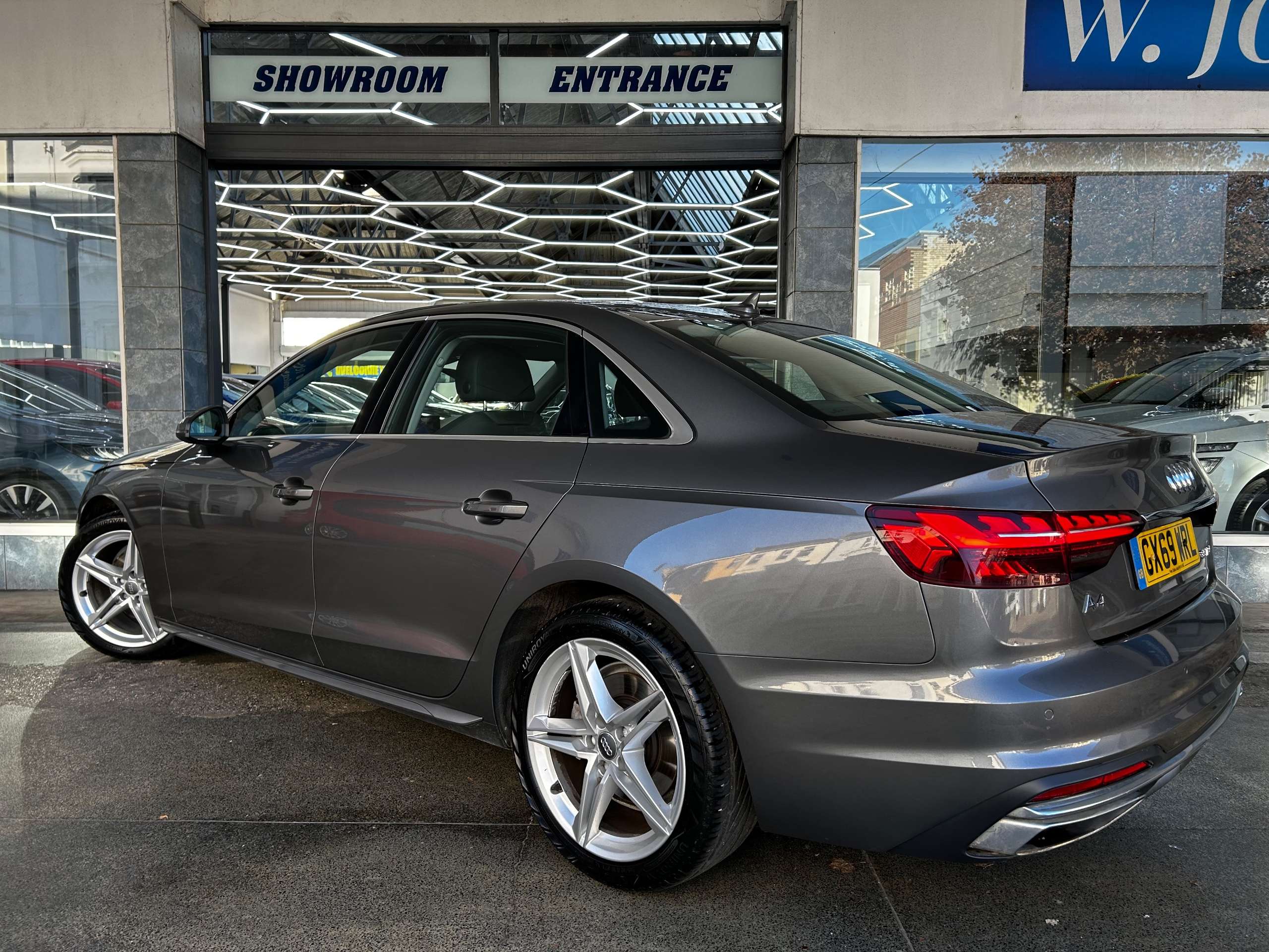 2019 AUDI A4 2019 AUDI A4