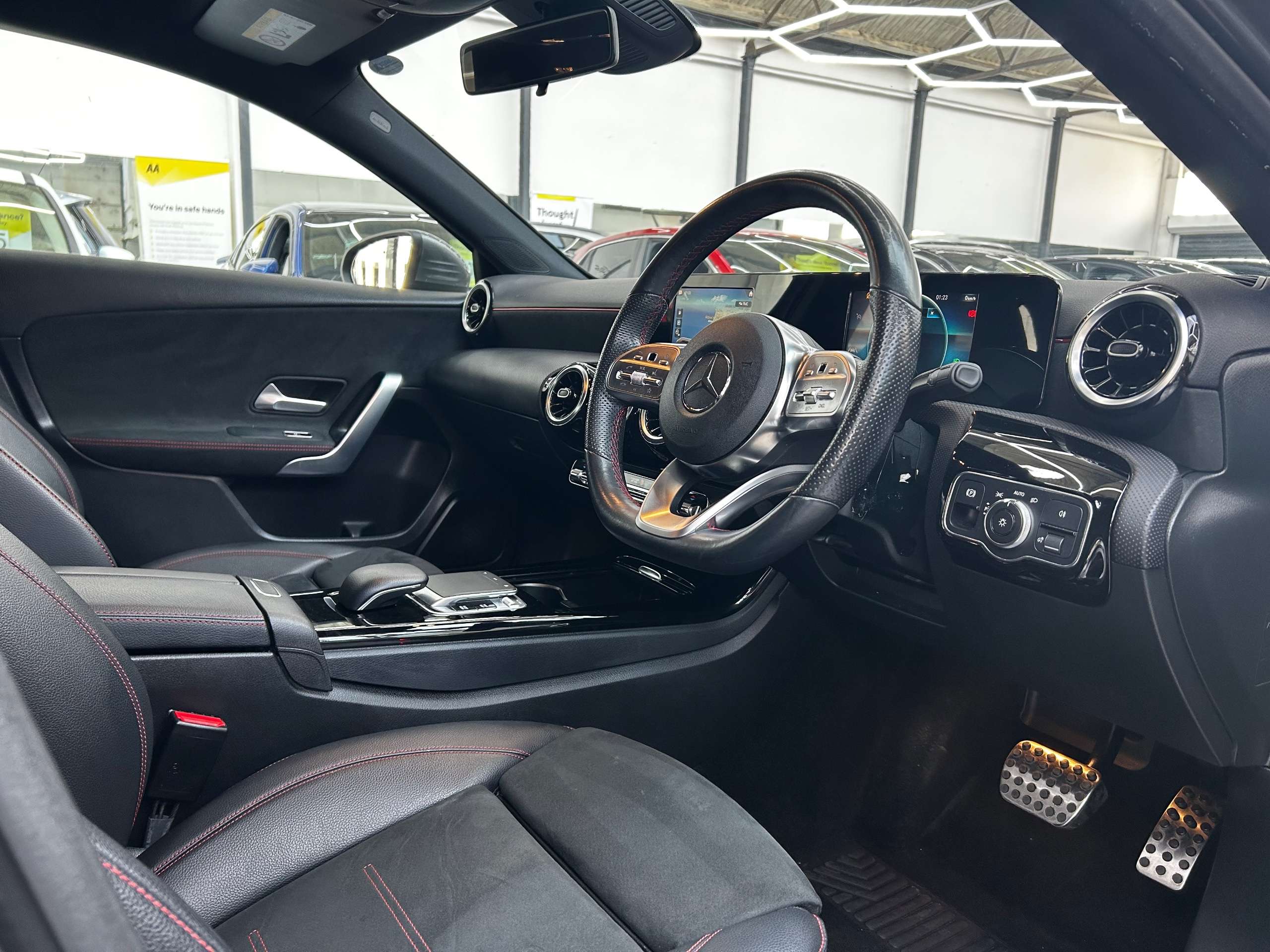 2019 MERCEDES-BENZ A CLASS 2019 MERCEDES-BENZ A CLASS