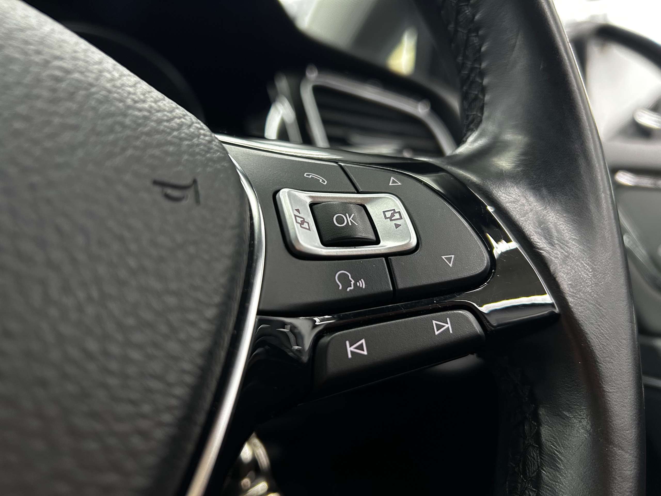 2017 VOLKSWAGEN GOLF 2017 VOLKSWAGEN GOLF