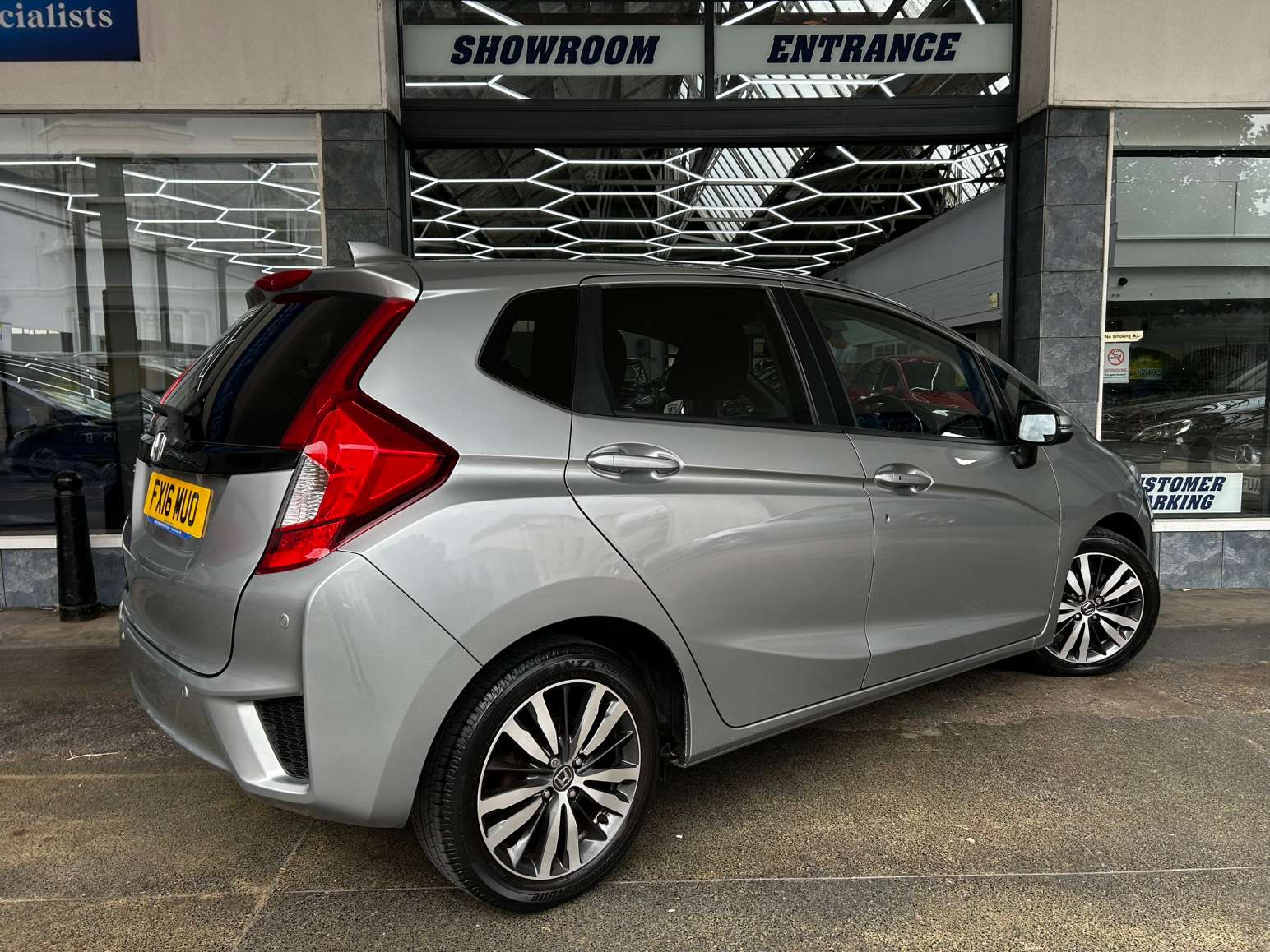 2016 HONDA JAZZ 2016 HONDA JAZZ