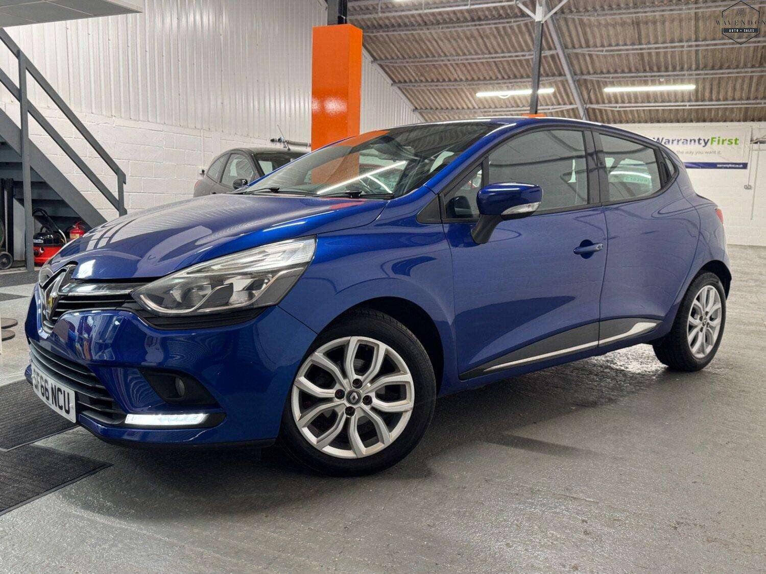 2017 RENAULT CLIO 2017 RENAULT CLIO
