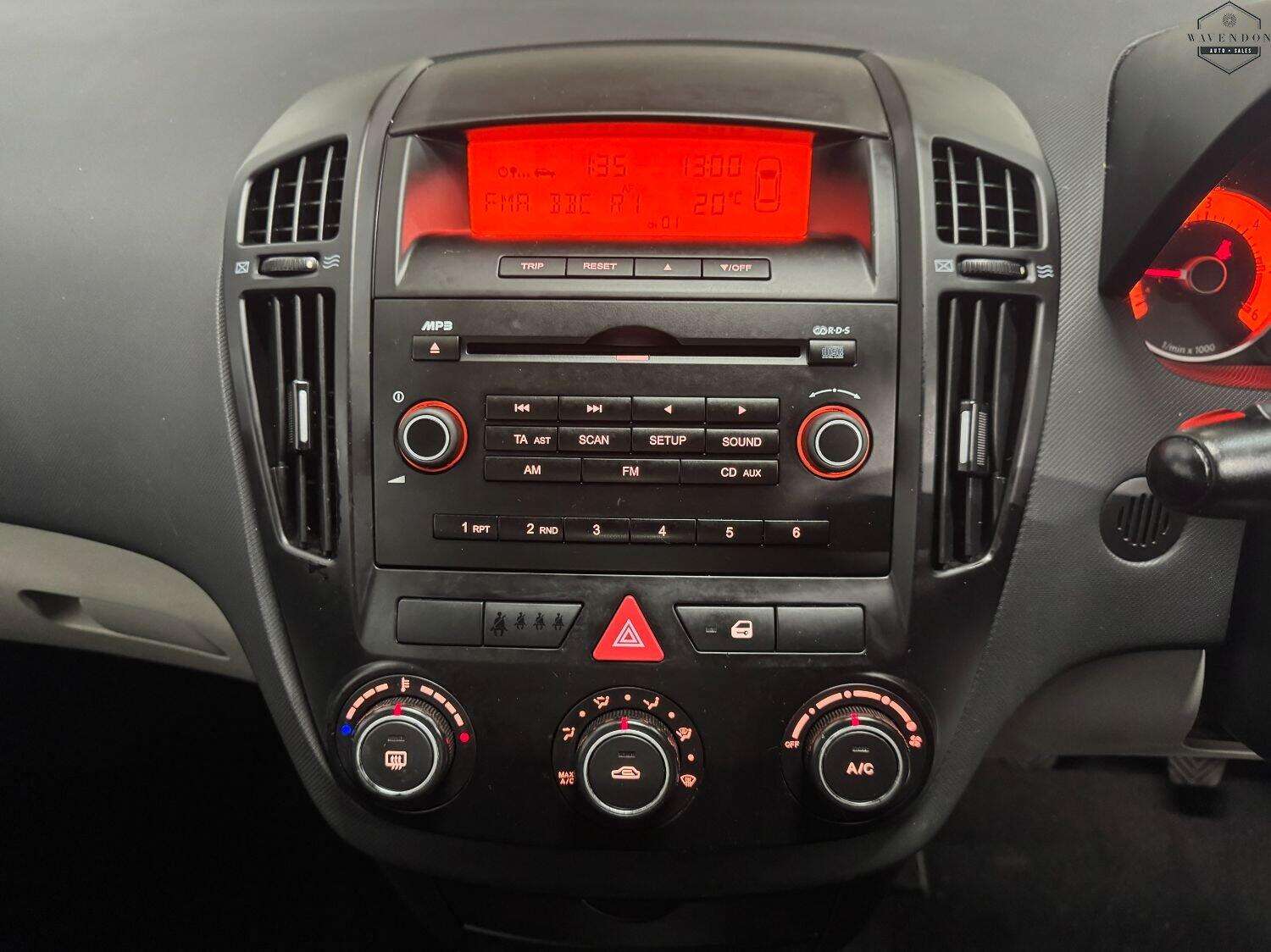 2009 KIA CEED 2009 KIA CEED