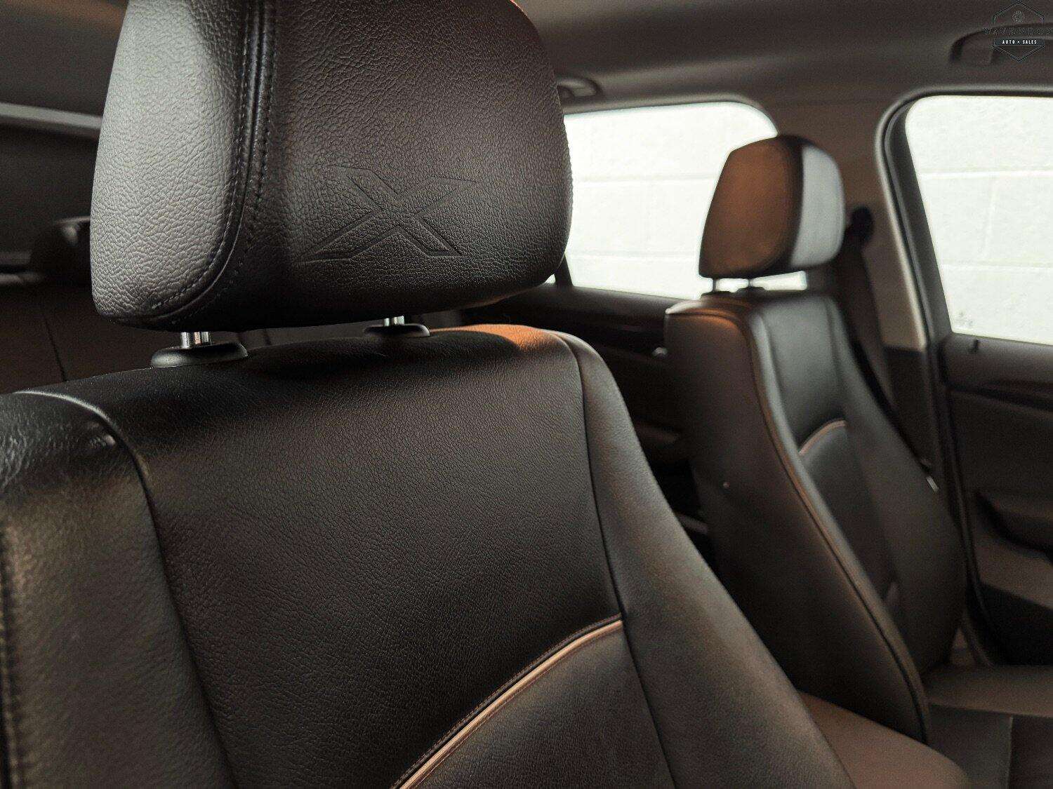 2013 BMW X1 2013 BMW X1