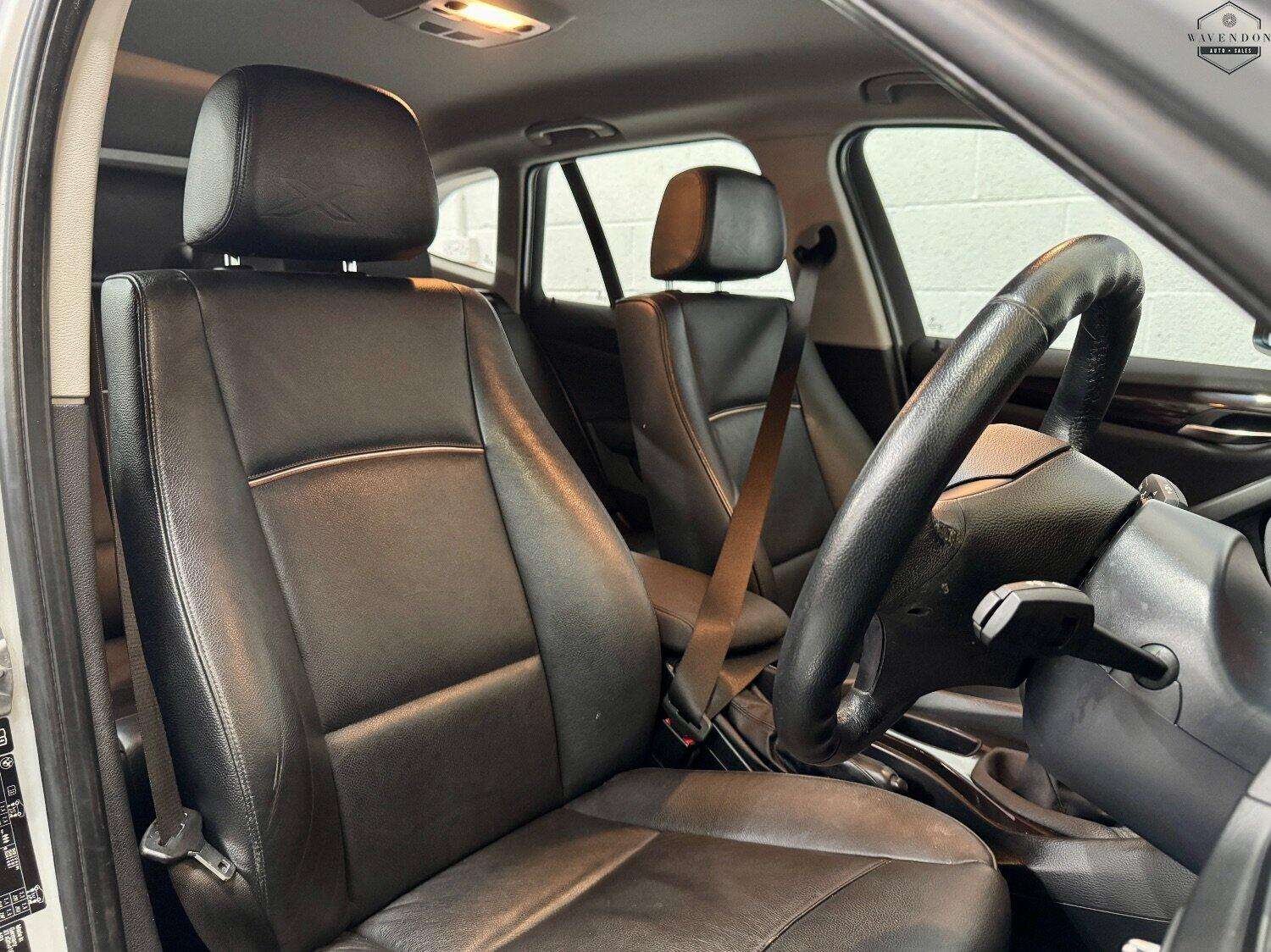 2013 BMW X1 2013 BMW X1